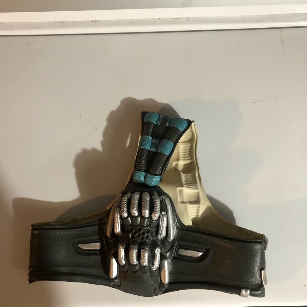 Latex Bane Mask